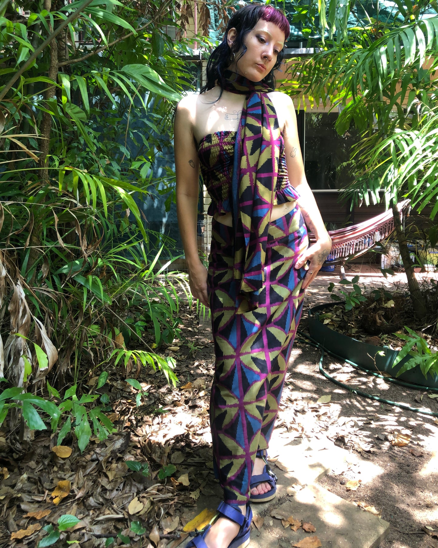 Breezeblock Shawl/ Half Sarong in Jewel Spider