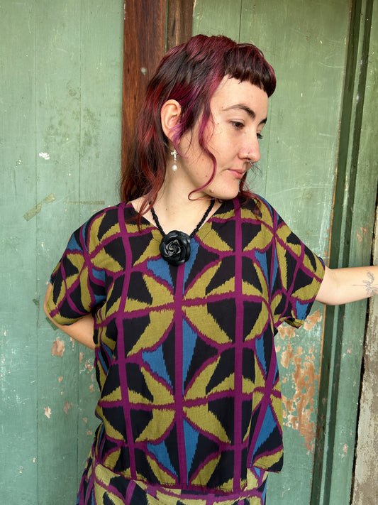 Hang Out top in Jewel Spider Print