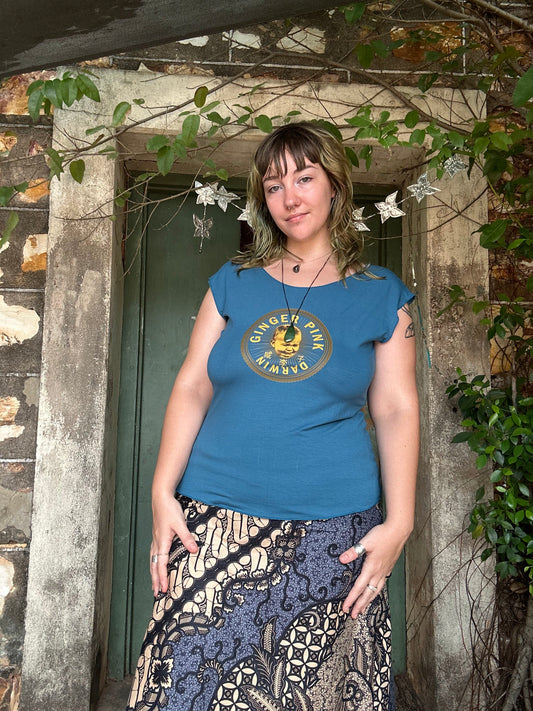 Yoga Logo tee in Teal Blue