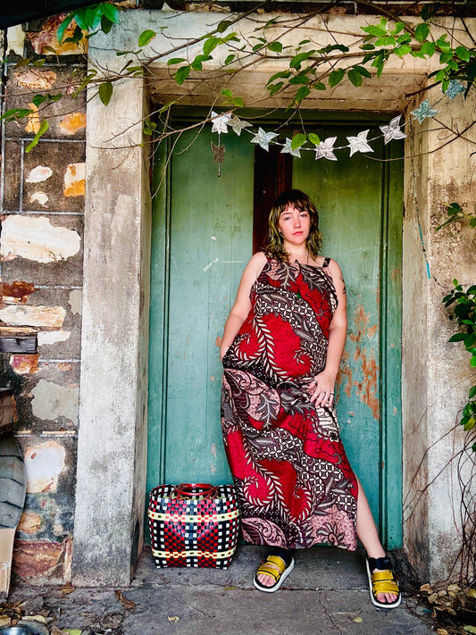 Hi-Lo dress in Red Swirl or Blue Swirl