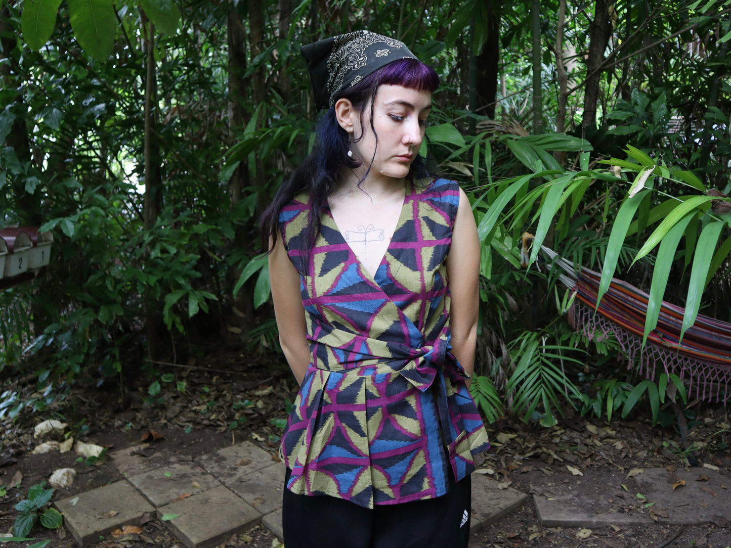 Long cotton Wrap Top in Jewel Spider