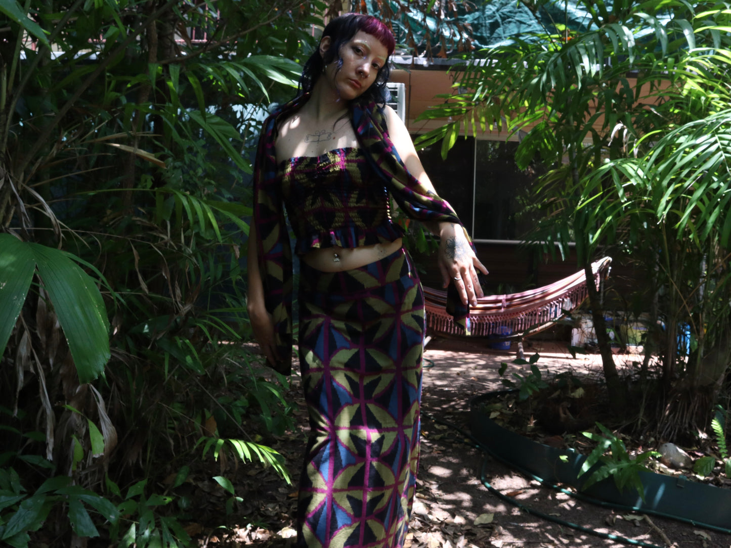 Breezeblock Shawl/ Half Sarong in Jewel Spider