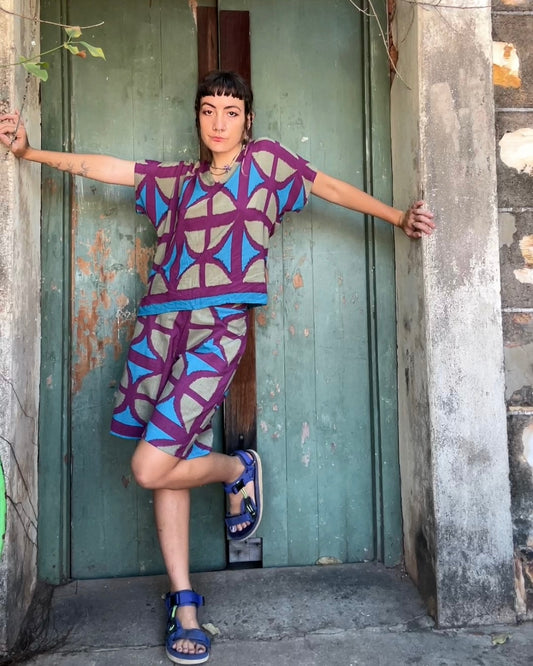 Hang Out Top in Breezeblock