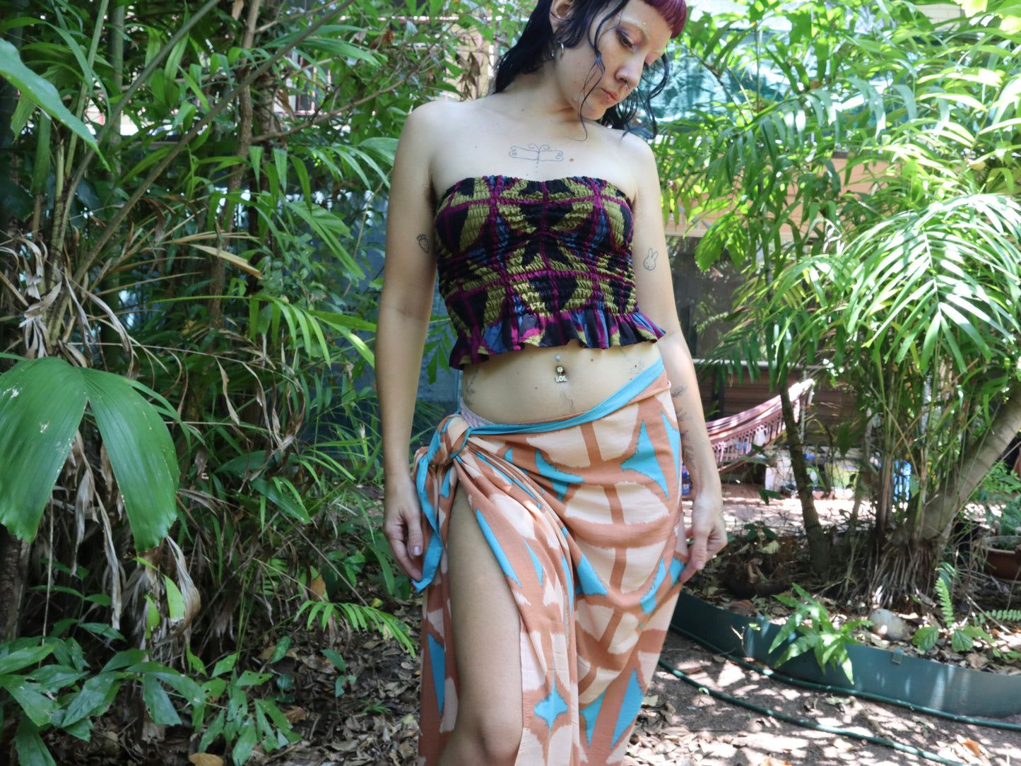 Breezeblock Sarong in Cas beach