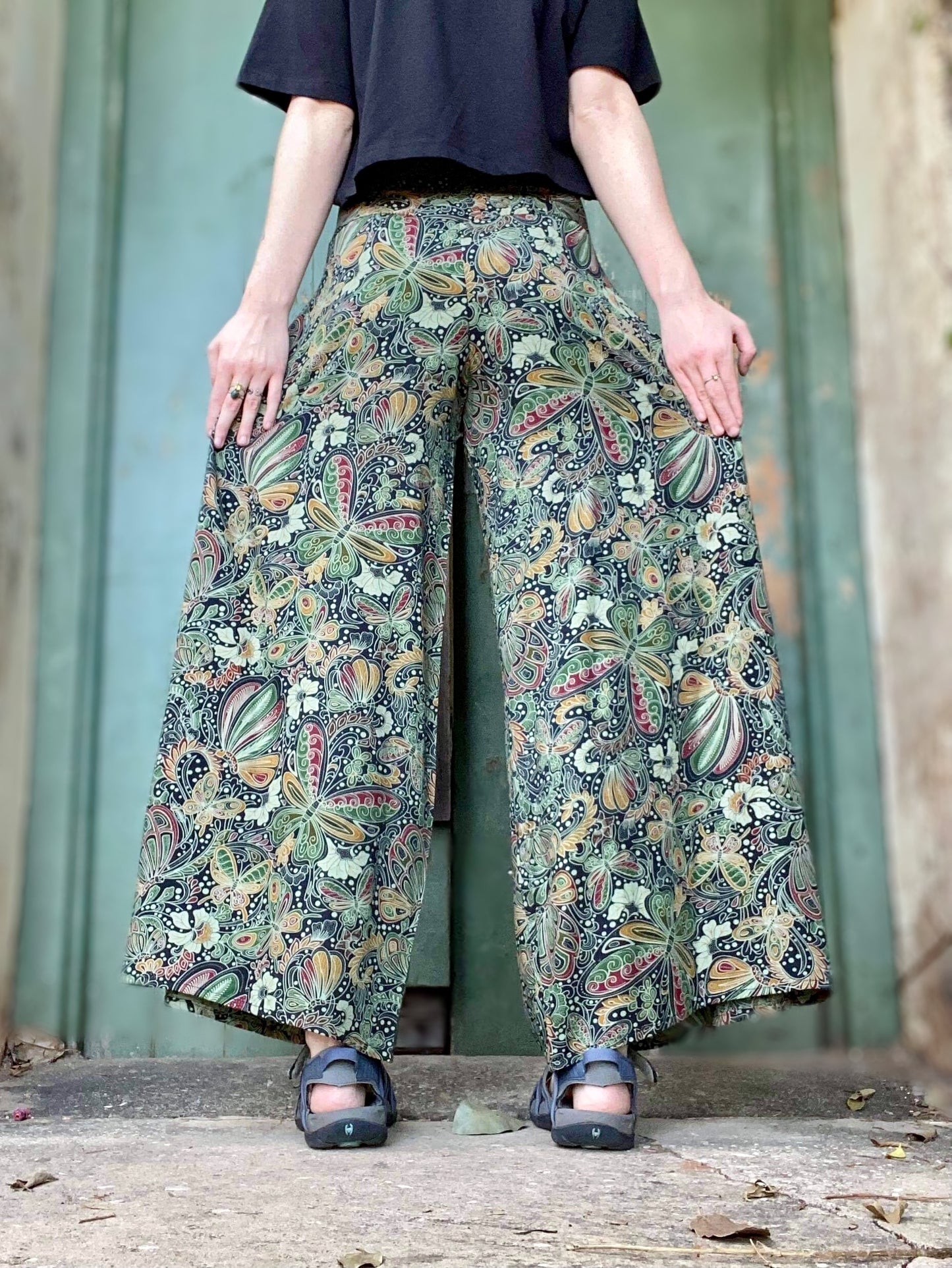 Classic Culottes 2 Lengths in Greenwash Butterflies - Ginger Pink Darwin - ethical fashion - darwin clothing shop - darwin clothing store - darwin fashion