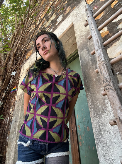 Hang around top in Jewel spider
