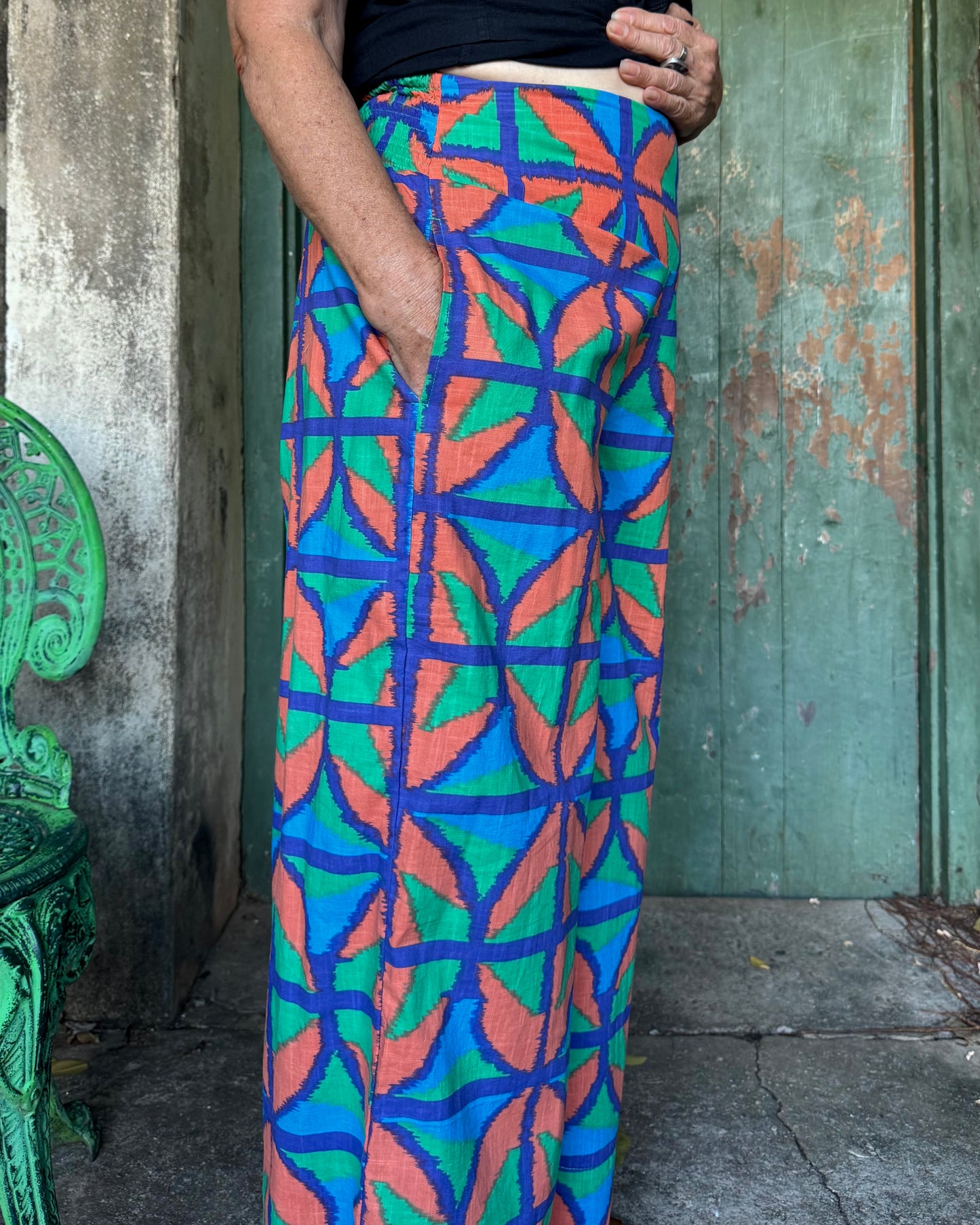 Jungle Juice print Passion pants