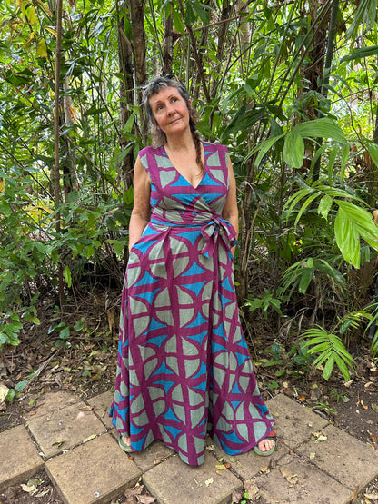 Long Sleeveless Wrap Dress in Original BreezeBlock