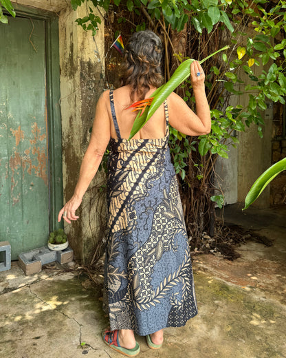 Hi-Lo dress in Red Swirl or Blue Swirl