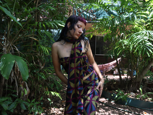 Breezeblock Shawl/ Half Sarong in Jewel Spider