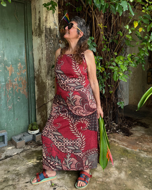 Hi-Lo dress in Red Swirl or Blue Swirl