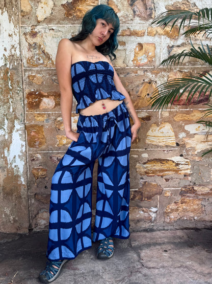 Lounge pants in Mood Indigo