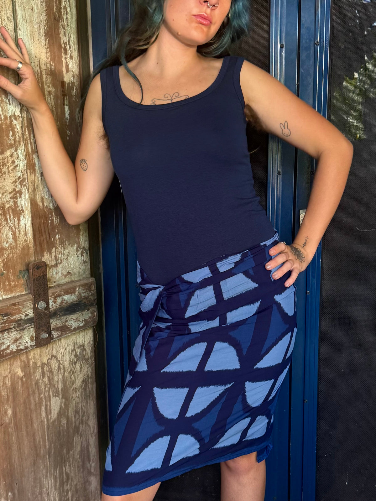 Breezeblock Shawl/ Half Sarong in Mood Indigo