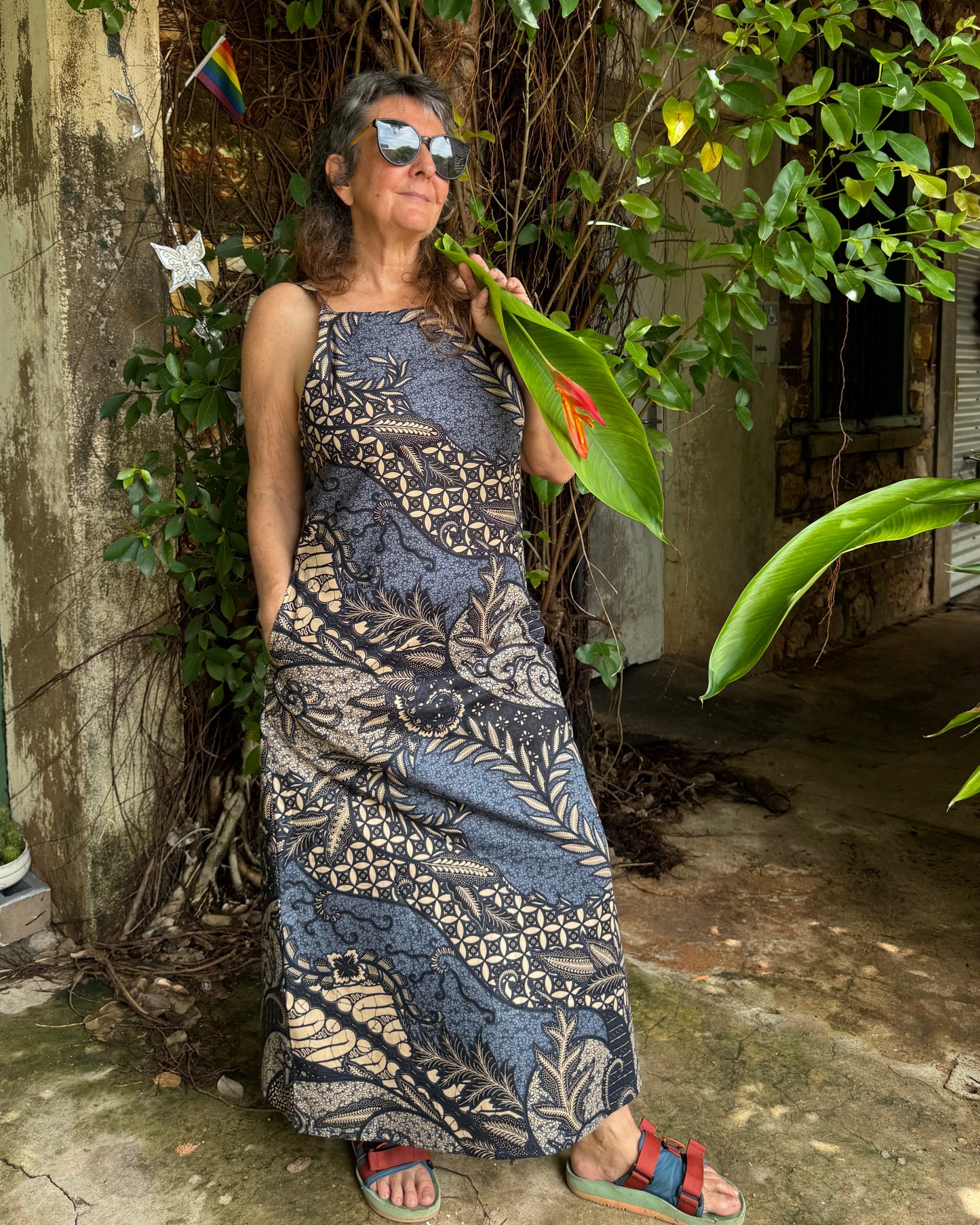 Hi-Lo dress in Red Swirl or Blue Swirl