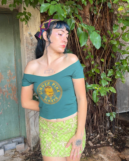 Yoga cropped Logo tee in Jade Green