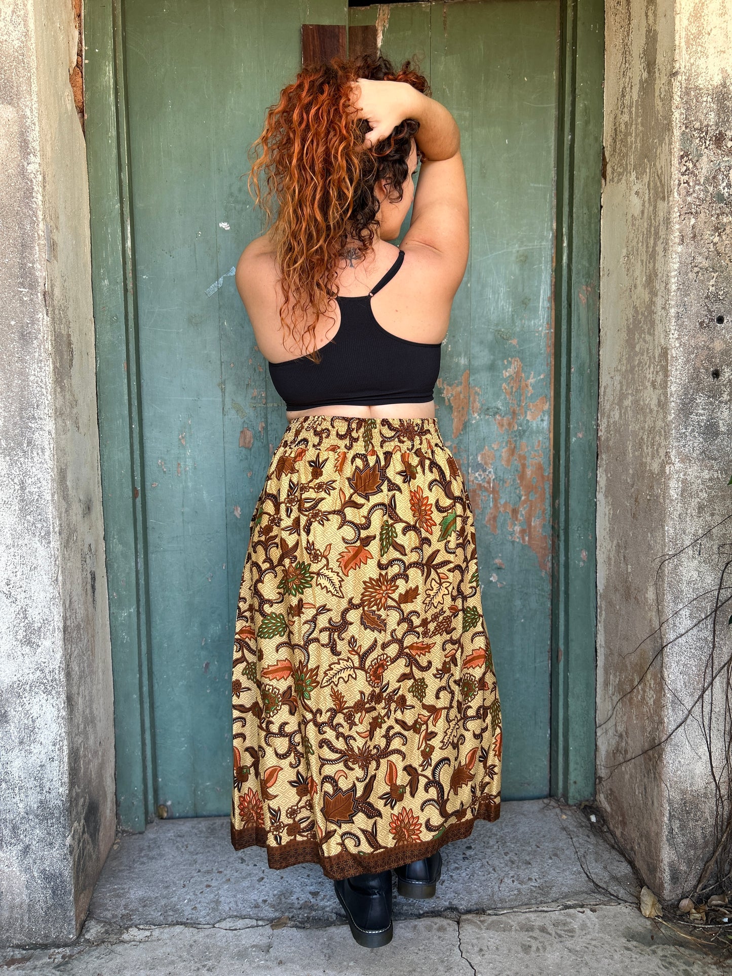 Midi to the MAX Skirt in golden brown floral print