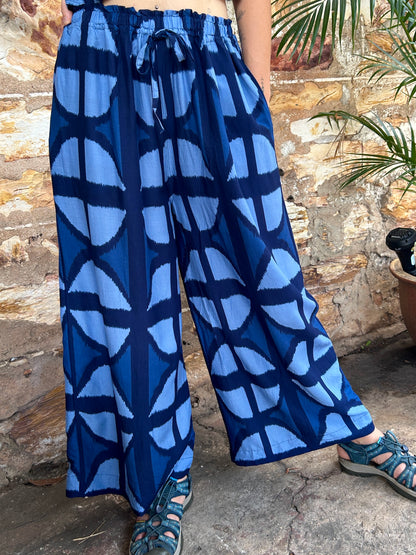 Lounge pants in Mood Indigo