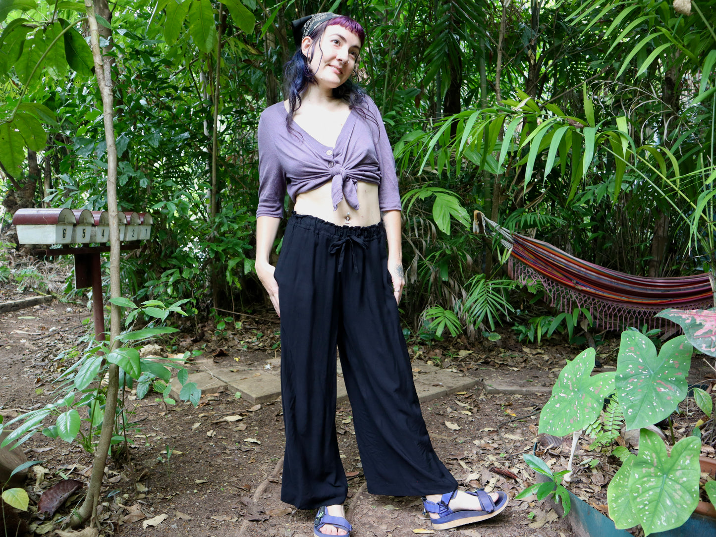 Lounge pants in Black