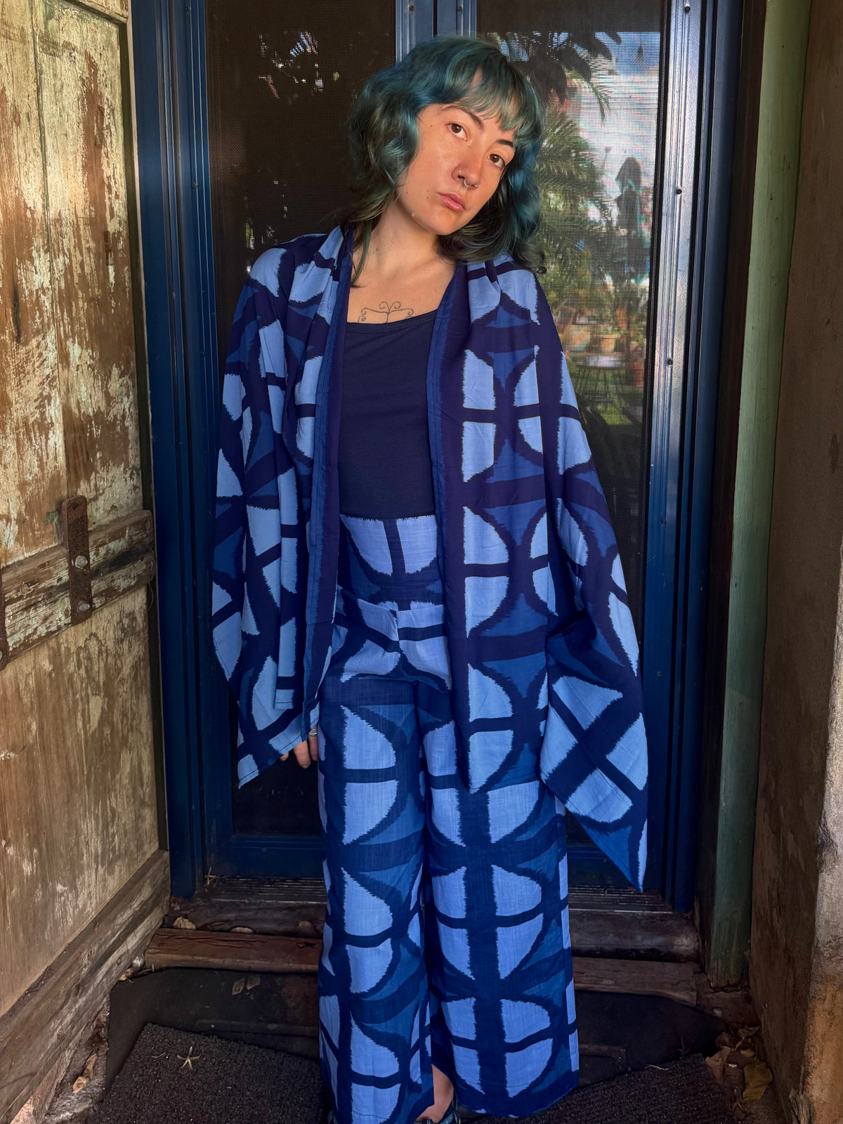 Breezeblock Shawl/ Half Sarong in Mood Indigo
