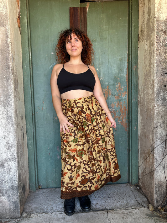 Midi to the MAX Skirt in golden brown floral print
