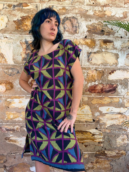 Hang Around Dress in Jewel Spider Below Knee