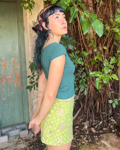 Yoga cropped Logo tee in Jade Green