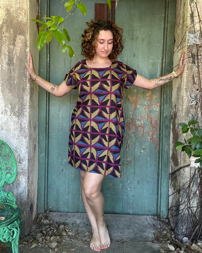 Hang Around Dress in Jewel Spider- Above knee