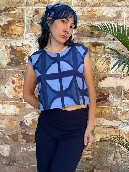 Box top in Mood Indigo