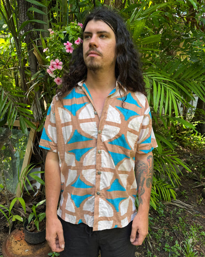 Unisex Button up Shirt Cas Beach