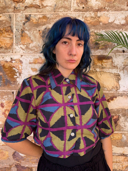 Collared Puffy Crop Shirt in Jewel Spider